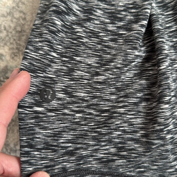 Lululemon Black and White Marled Tank Top - Picture 7 of 8